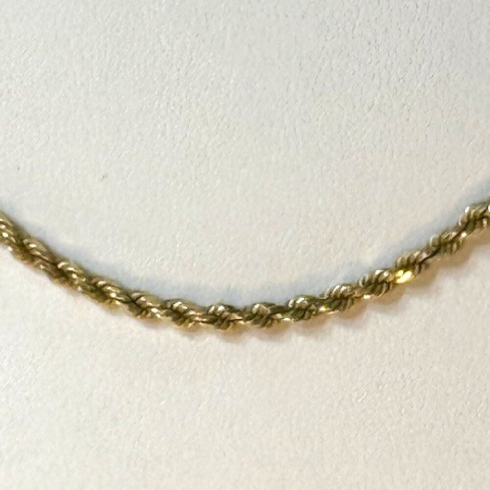 18" 14K solid rope necklace with locking clasp. - Picture 5 of 9